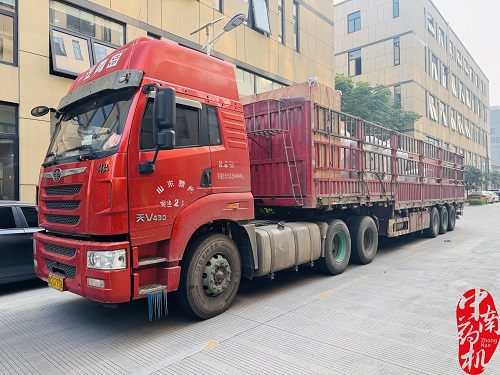 發(fā)貨現(xiàn)場(chǎng)丨設(shè)備發(fā)貨忙不停，保質(zhì)保量全力交付